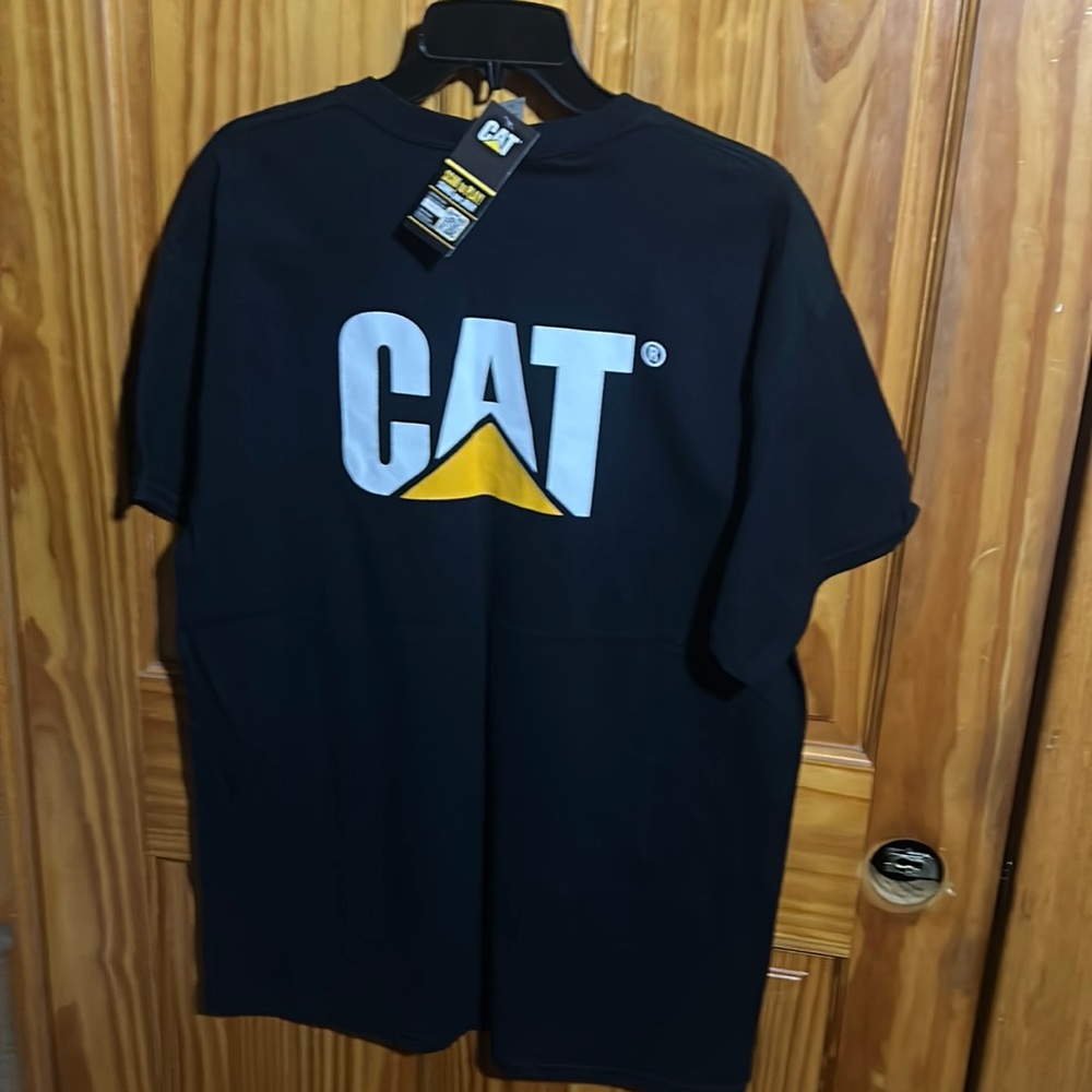 Caterpillar Gildan T Shirt Ultra Cotton Tee Large Cat NWT Construction Operator